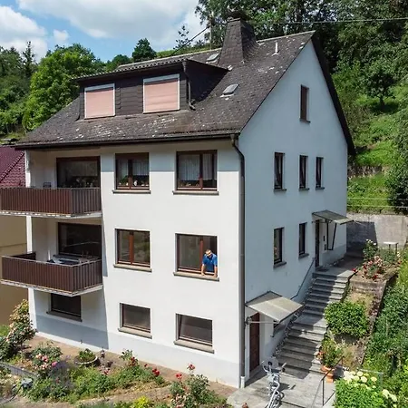 Rheintal-Ferien - 90 qm Ferienwohnung mit Wine&Style - Dein Urlaub am Rhein Niederheimbach Exterior foto